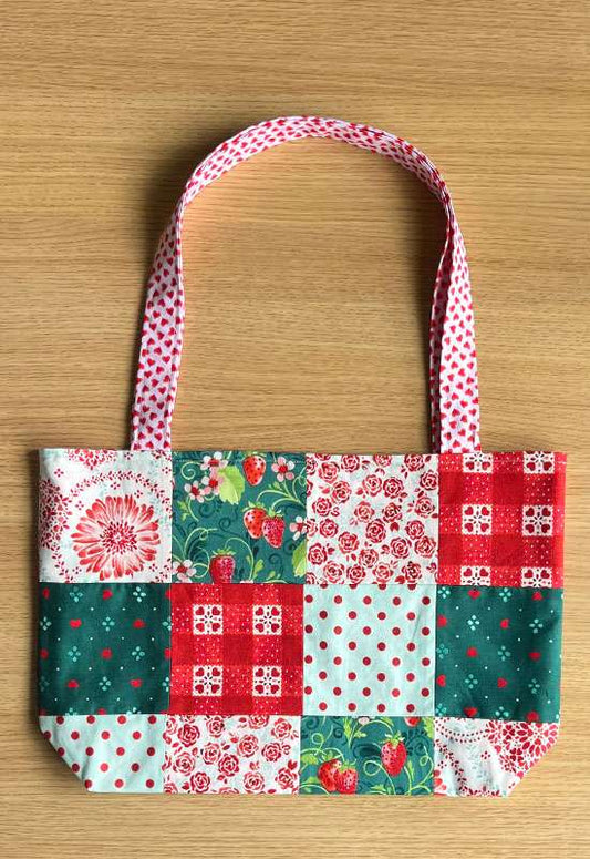 Strawberry Picnic Patchwork Tote (teal)
