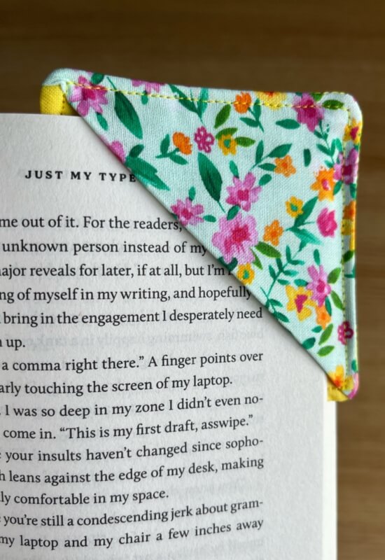 Spring Dreamscape corner bookmark