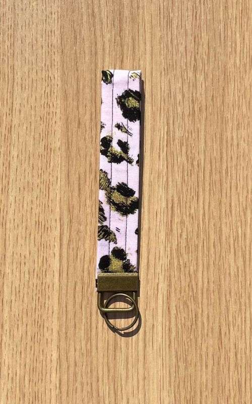 Blush & Bold Cheetah wristlet keychain
