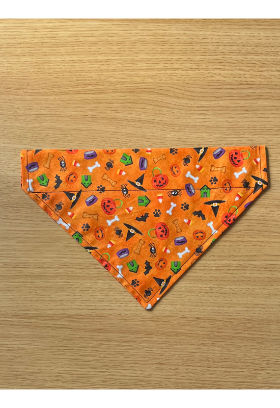 Puppy Halloween Favorites Dog Bandana (orange)