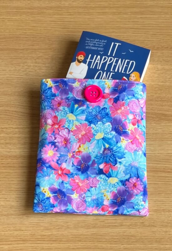 Fuchsia Bloom Book Sleeve w/ Pink Button