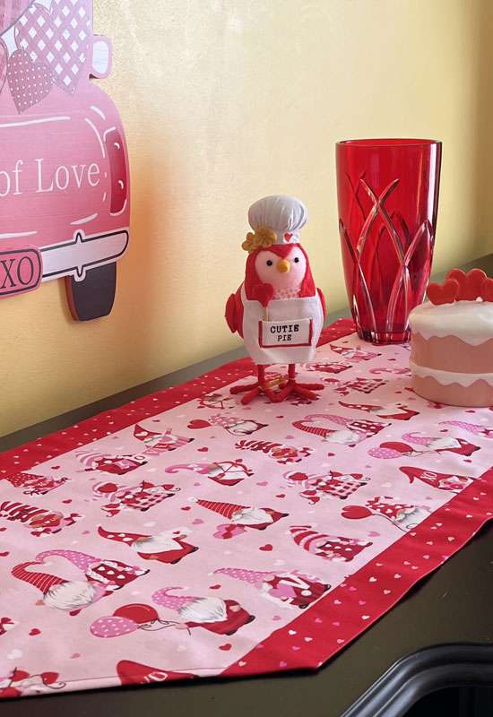 Valentine Gnomes Table Runner